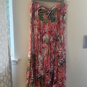 Selling a petite medium Laura Scott skirt